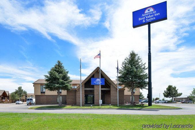 Americas Best Value Inn & Suites Ft Collins E At I-25 Fort Collins Exterior foto